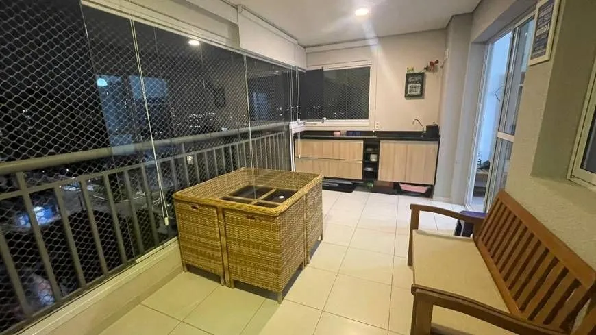 Foto 1 de Apartamento com 2 Quartos à venda, 65m² em Vila Carrão, São Paulo