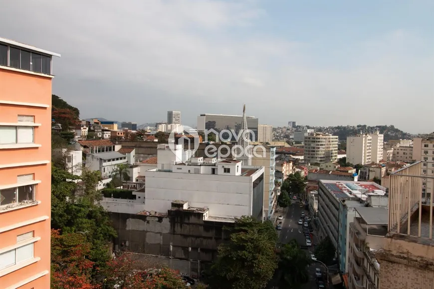 Foto 1 de Cobertura com 3 Quartos à venda, 127m² em Centro, Rio de Janeiro