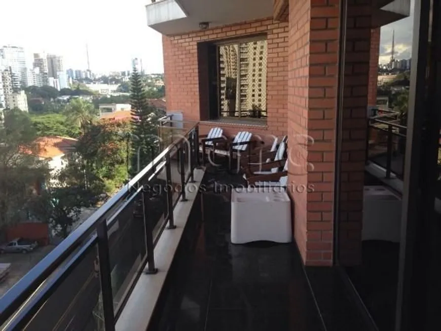 Foto 1 de Apartamento com 4 Quartos à venda, 274m² em Perdizes, São Paulo