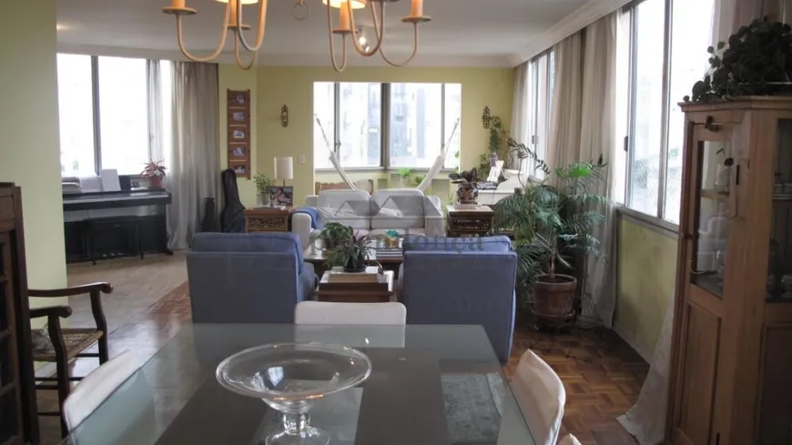 Foto 1 de Apartamento com 4 Quartos à venda, 201m² em Vila Madalena, São Paulo