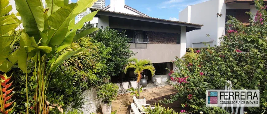 Foto 1 de Casa de Condomínio com 4 Quartos à venda, 364m² em Candeal, Salvador