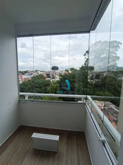 Foto 1 de Apartamento com 2 Quartos para alugar, 62m² em Vila Castelo, São Paulo