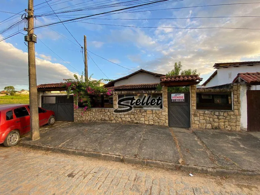 Foto 1 de Casa com 4 Quartos à venda, 200m² em Jardim Patricia, Rio das Ostras
