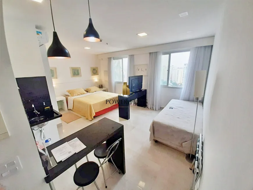 Foto 1 de Flat com 1 Quarto para alugar, 30m² em Vila Olímpia, São Paulo
