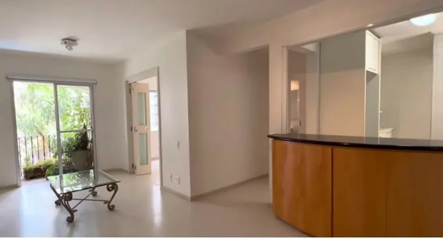 Foto 1 de Apartamento com 1 Quarto à venda, 42m² em Vila Nova Conceição, São Paulo