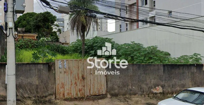 Foto 1 de Lote/Terreno à venda, 360m² em Santa Mônica, Uberlândia