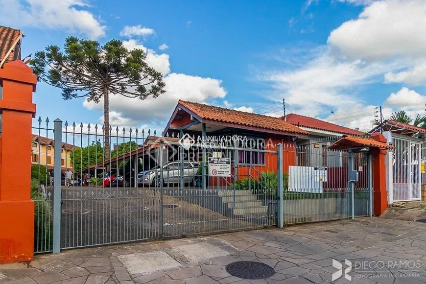 Foto 1 de Casa de Condomínio com 3 Quartos à venda, 104m² em Camaquã, Porto Alegre