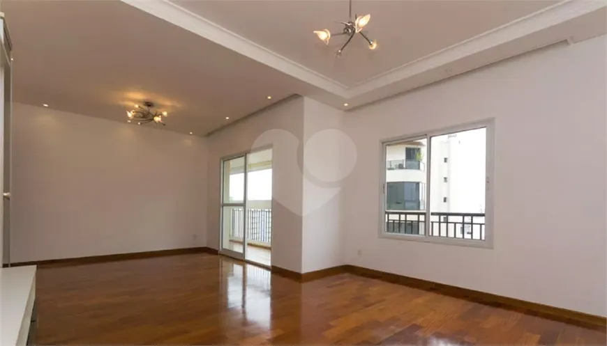 Foto 1 de Apartamento com 3 Quartos para venda ou aluguel, 277m² em Móoca, São Paulo