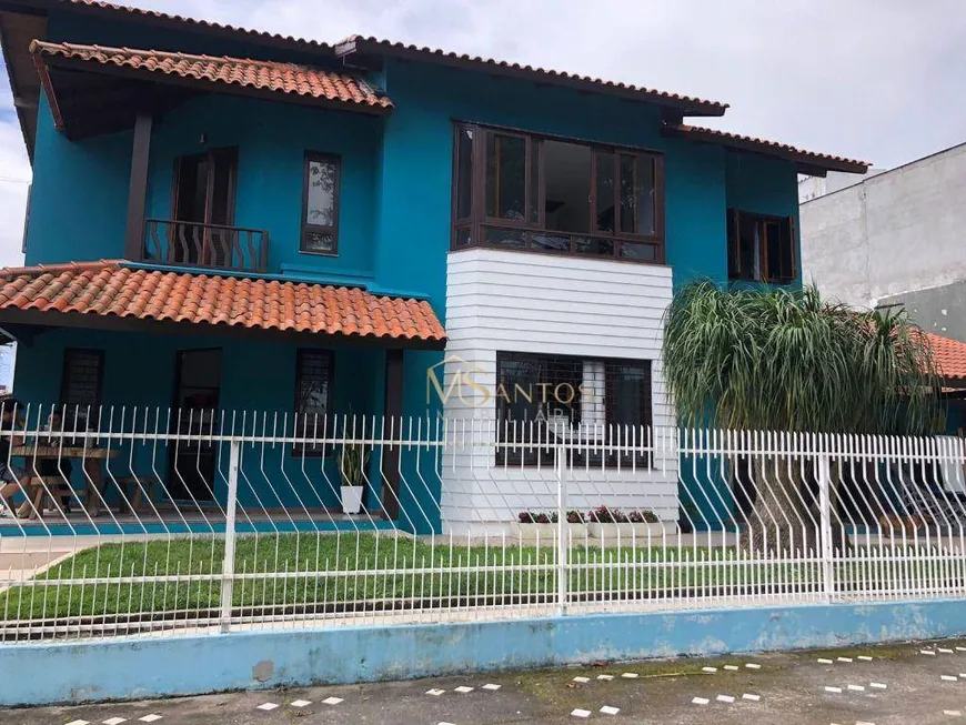 Foto 1 de Casa com 3 Quartos à venda, 192m² em Canasvieiras, Florianópolis