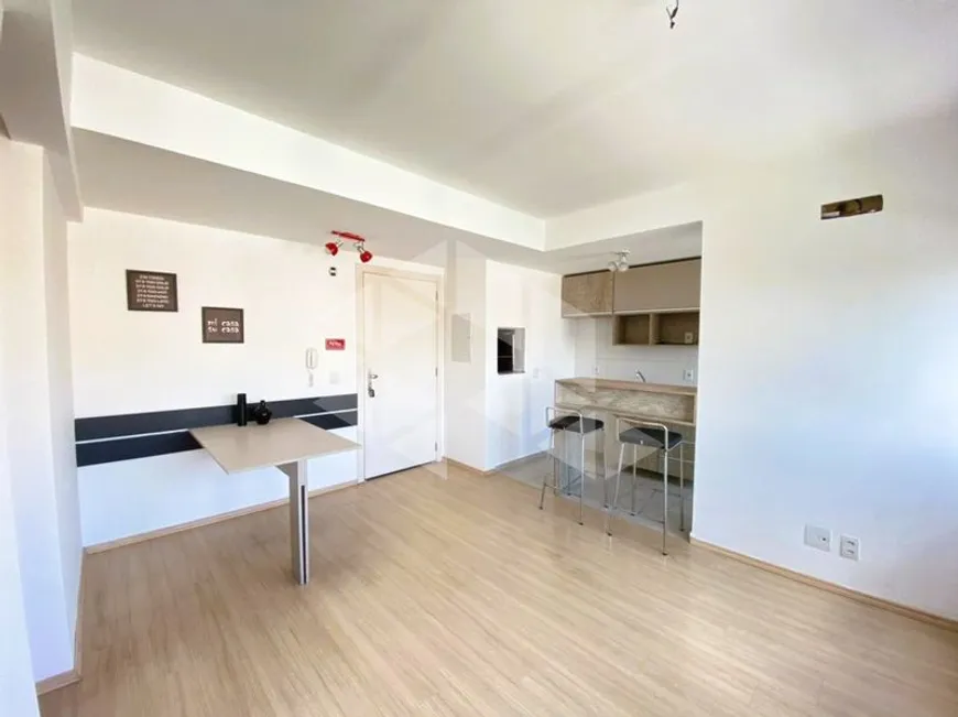 Foto 1 de Apartamento com 2 Quartos para alugar, 57m² em Azenha, Porto Alegre