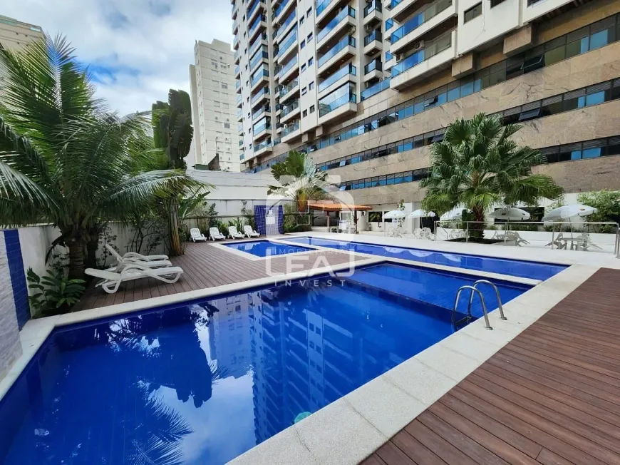 Foto 1 de Flat com 2 Quartos à venda, 65m² em Pitangueiras, Guarujá