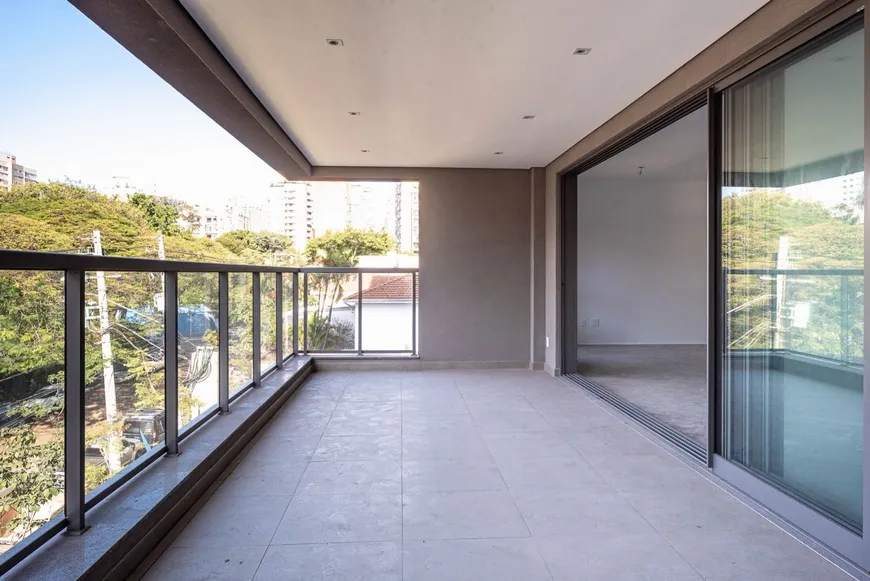 Foto 1 de Apartamento com 3 Quartos à venda, 186m² em Brooklin, São Paulo