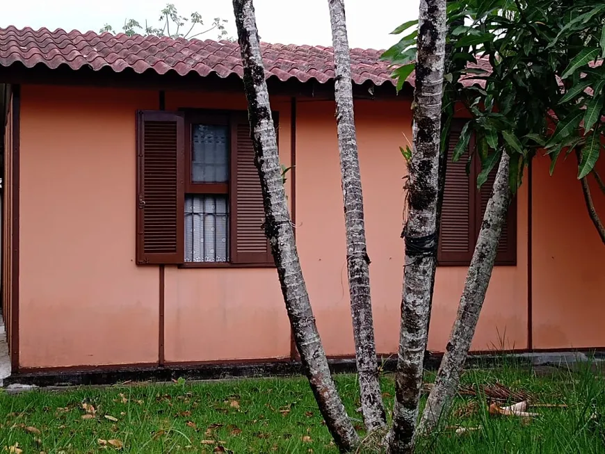 Foto 1 de Casa com 4 Quartos à venda, 482m² em Balneário Gaivota, Itanhaém
