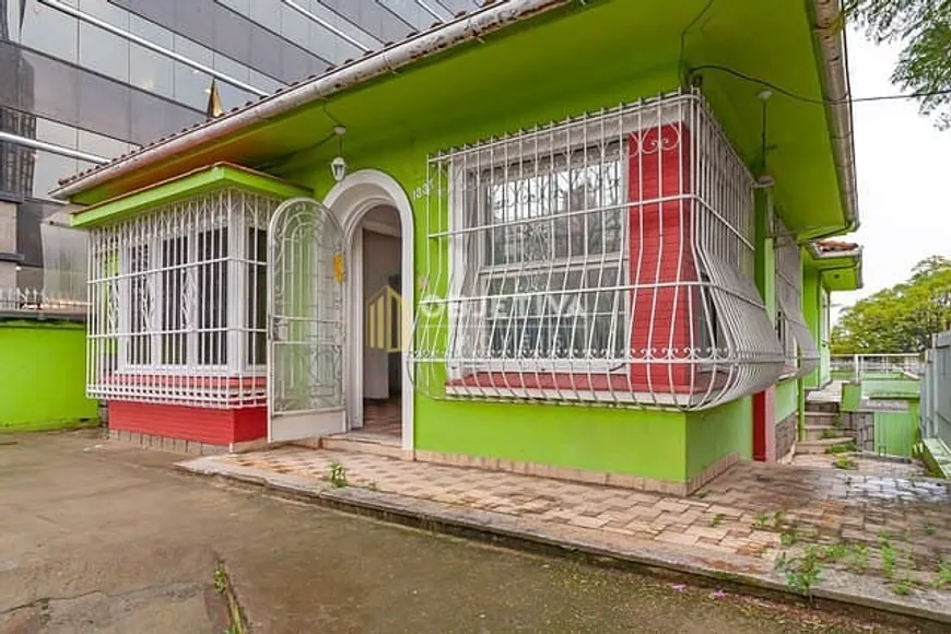 Foto 1 de Casa de Condomínio com 5 Quartos à venda, 350m² em Higienópolis, Porto Alegre