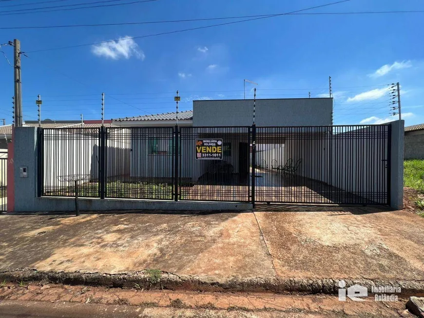 Foto 1 de Casa com 3 Quartos à venda, 99m² em Conjunto Habitacional Santiago, Rolândia