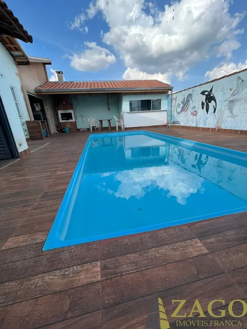 Foto 1 de Casa com 3 Quartos à venda, 300m² em Jardim Aeroporto I, Franca