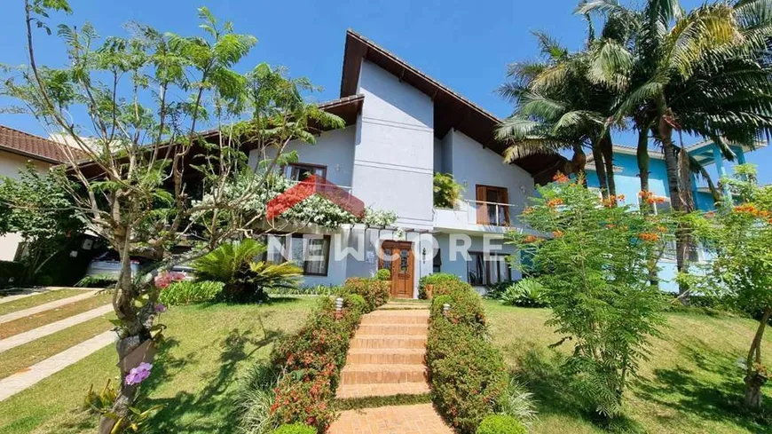 Foto 1 de Casa de Condomínio com 4 Quartos à venda, 380m² em Jardim Indaiá, Embu das Artes