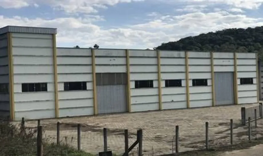 Foto 1 de para alugar, 3264m² em Caixa d Água, Guaramirim