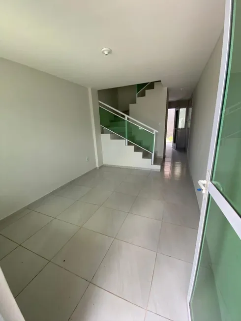 Foto 1 de Casa com 2 Quartos à venda, 65m² em Parque Santa Maria, Fortaleza