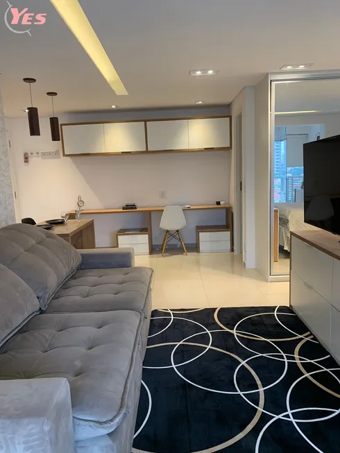 Foto 1 de Apartamento com 1 Quarto para alugar, 52m² em Vila Regente Feijó, São Paulo