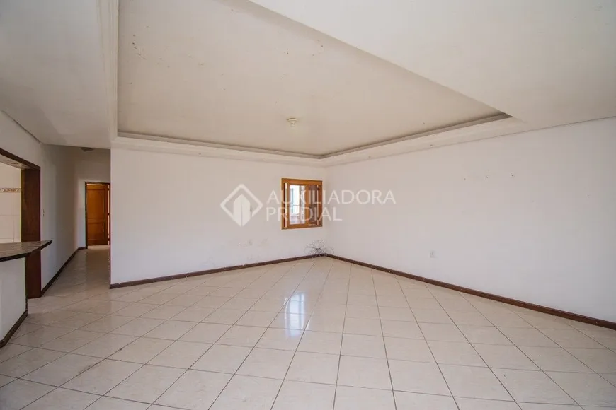 Foto 1 de Casa com 3 Quartos para alugar, 165m² em Passo das Pedras, Porto Alegre