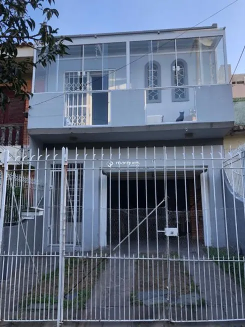 Foto 1 de Casa com 3 Quartos à venda, 163m² em Centro, Pelotas