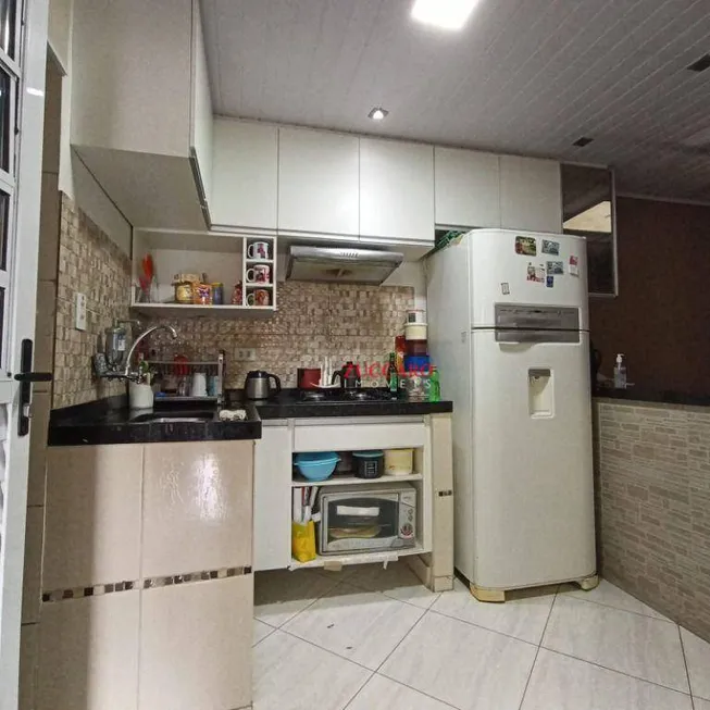 Foto 1 de Casa com 2 Quartos para alugar, 140m² em Vila Barros, Guarulhos