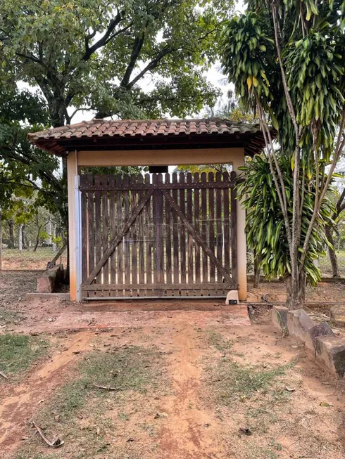 Foto 1 de Fazenda/Sítio com 2 Quartos à venda, 3900m² em Loteamento Aracê de Santo Antonio II, São Carlos