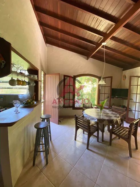 Foto 1 de Casa com 4 Quartos à venda, 140m² em Picinguaba, Ubatuba