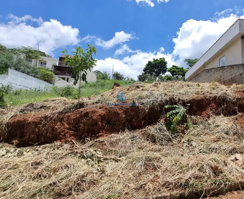 Foto 1 de Lote/Terreno à venda, 250m² em , São Lourenço