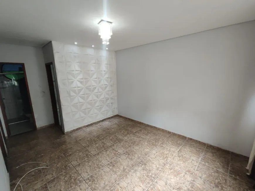 Foto 1 de Casa de Condomínio com 2 Quartos à venda, 65m² em Santa Amélia, Belo Horizonte