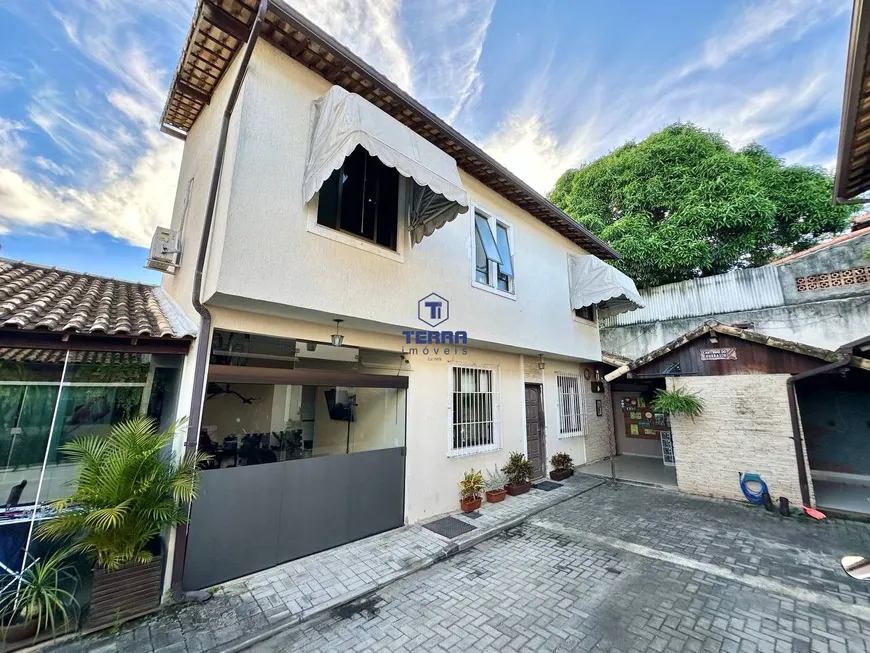 Foto 1 de Casa com 2 Quartos à venda, 90m² em Maria Paula, São Gonçalo