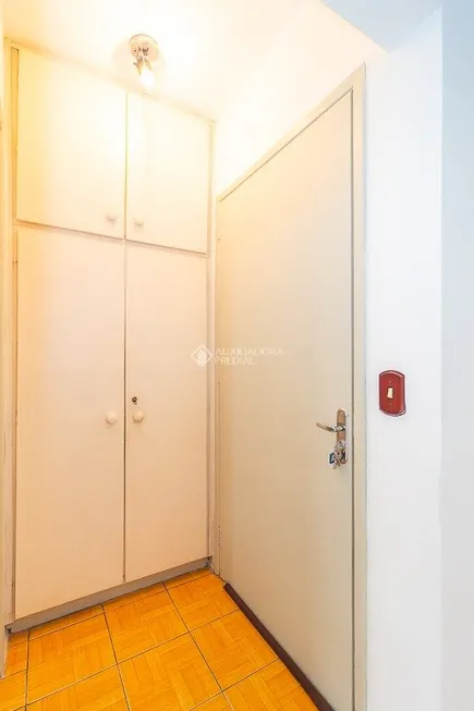 Foto 1 de Apartamento com 2 Quartos à venda, 61m² em Camaquã, Porto Alegre