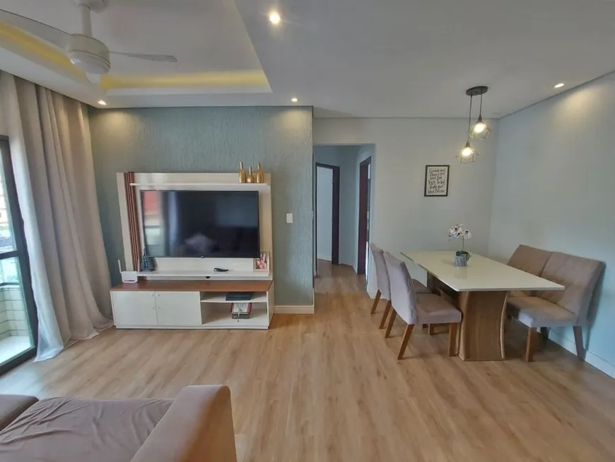 Foto 1 de Apartamento com 2 Quartos à venda, 72m² em Vila Tupi, Praia Grande