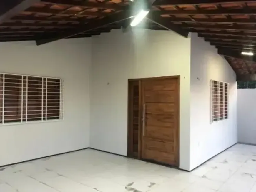 Foto 1 de Casa com 2 Quartos à venda, 120m² em Castanheira, Belém