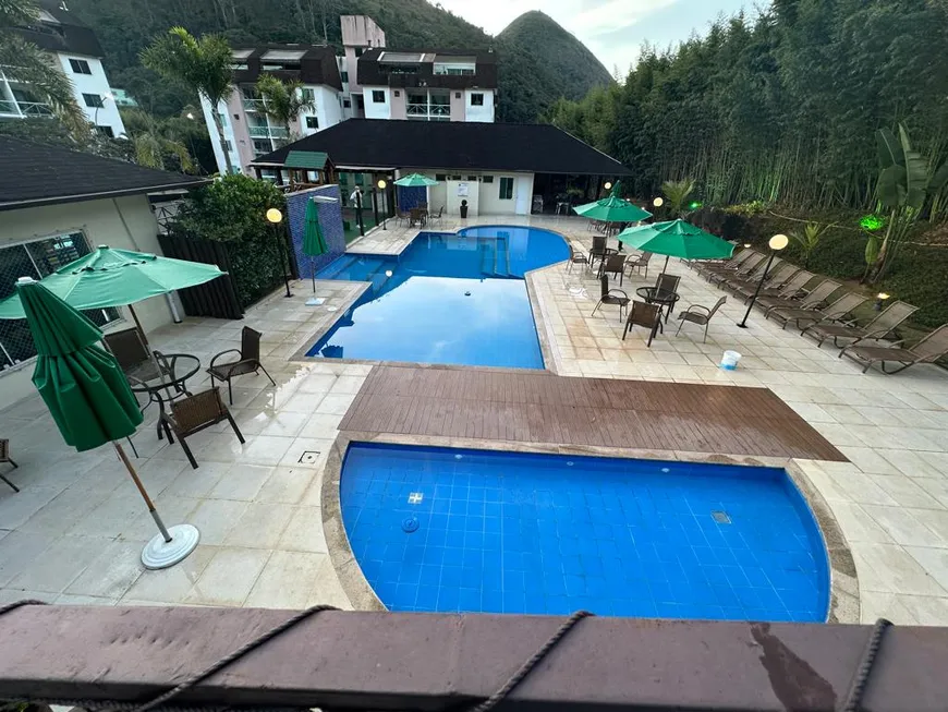 Foto 1 de Apartamento com 2 Quartos à venda, 80m² em Samambaia, Petrópolis