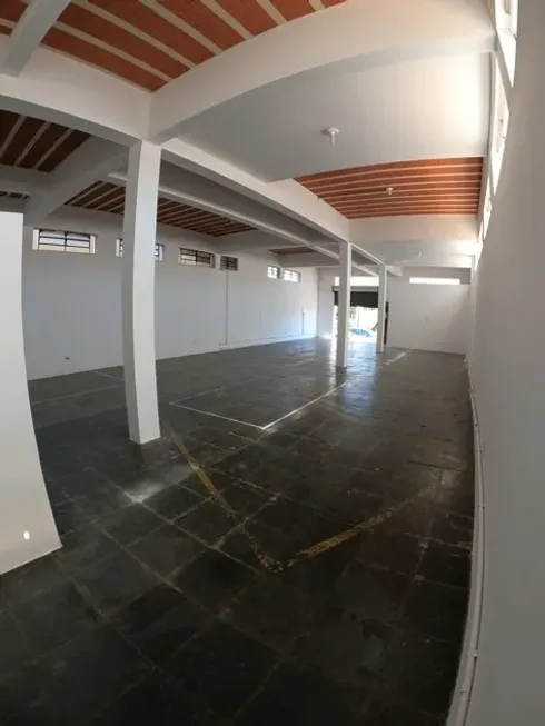 Foto 1 de Ponto Comercial para alugar, 200m² em Santa Terezinha, Belo Horizonte