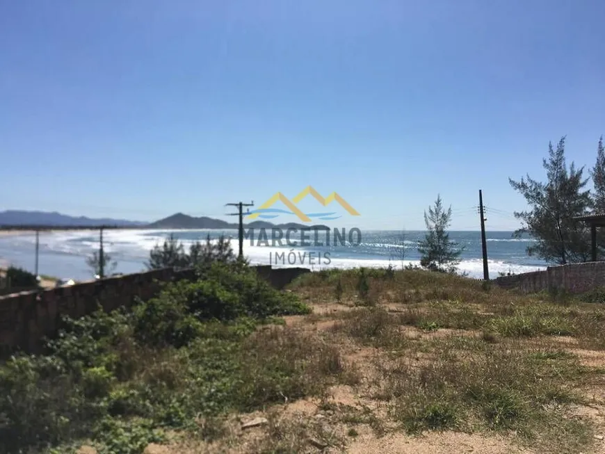 Foto 1 de Lote/Terreno à venda, 536m² em Praia da Ribanceira, Imbituba