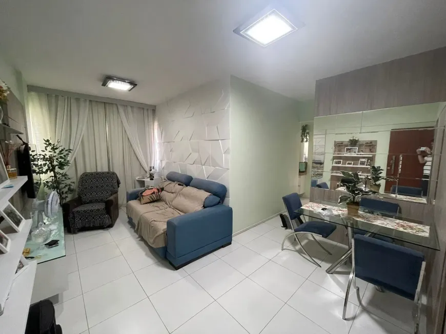 Foto 1 de Apartamento com 3 Quartos à venda, 60m² em Fátima, Fortaleza