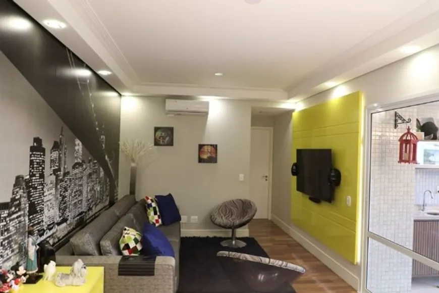 Foto 1 de Apartamento com 2 Quartos à venda, 71m² em Aclimação, São Paulo