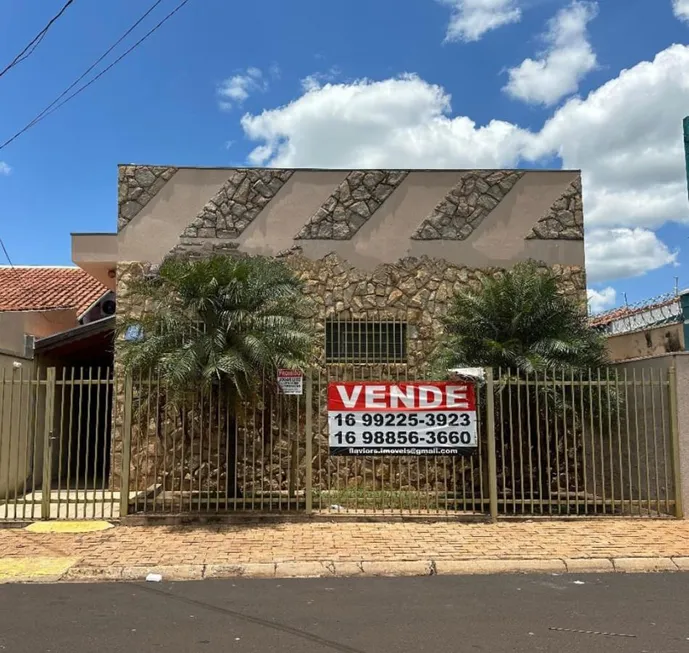 Foto 1 de Imóvel Comercial com 1 Quarto à venda, 224m² em Centro, Serrana