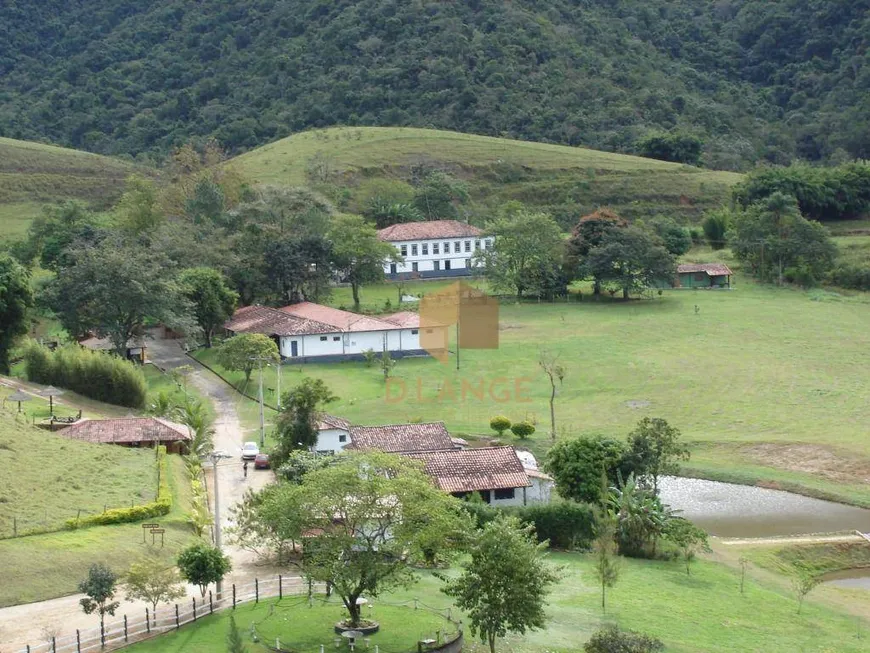 Foto 1 de Fazenda/Sítio com 3 Quartos à venda, 1200m² em , Piquete