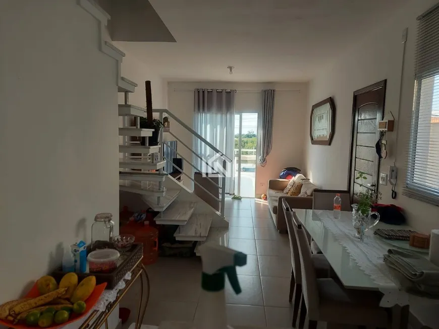 Foto 1 de Casa de Condomínio com 2 Quartos à venda, 83m² em Caucaia do Alto, Cotia