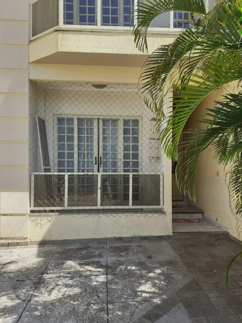 Foto 1 de Apartamento com 2 Quartos à venda, 64m² em Jardim Presidente Medici, Ribeirão Preto