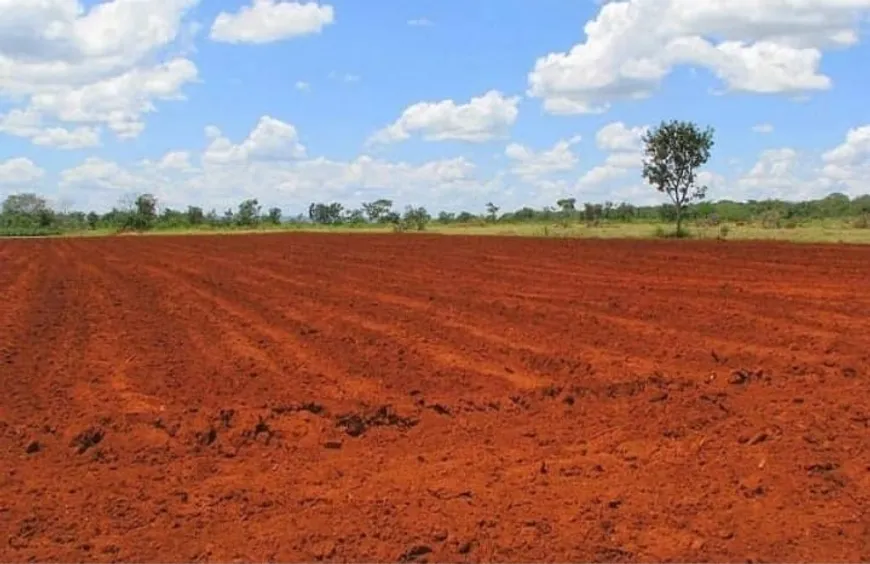 Foto 1 de Fazenda/Sítio à venda, 4300000m² em Zona Rural, Bambuí