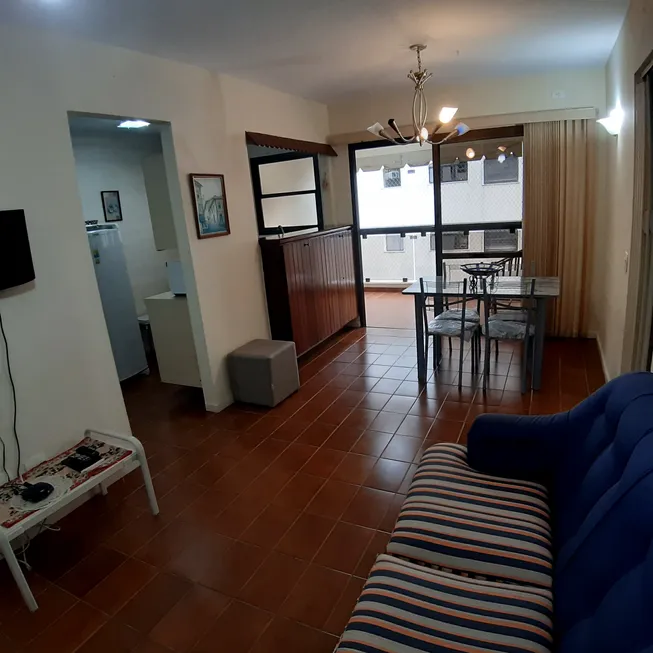 Foto 1 de Flat com 2 Quartos à venda, 77m² em Barra Funda, Guarujá