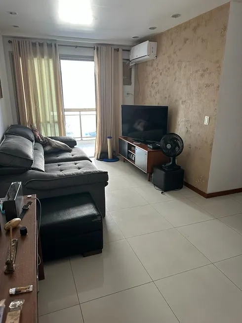 Foto 1 de Apartamento com 3 Quartos à venda, 83m² em Recreio Dos Bandeirantes, Rio de Janeiro