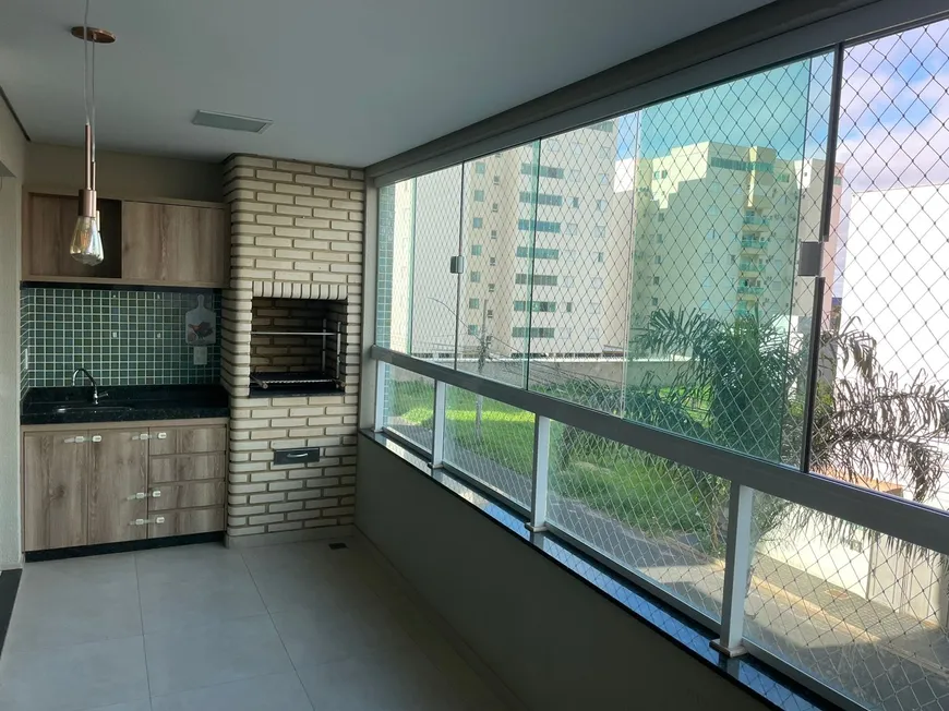 Foto 1 de Apartamento com 4 Quartos à venda, 132m² em Santa Mônica, Uberlândia