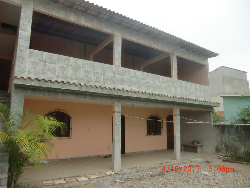 Foto 1 de Casa com 4 Quartos à venda, 200m² em Sambura Tamoios, Cabo Frio