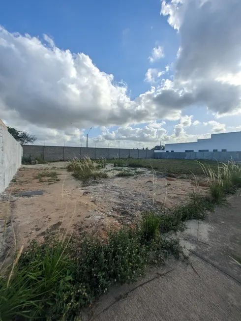 Foto 1 de Lote/Terreno à venda, 200m² em Cajupiranga, Parnamirim